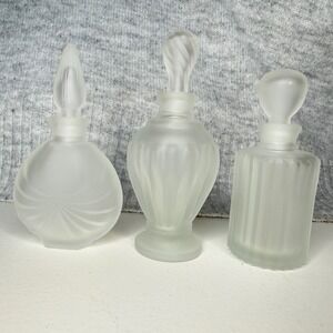 Vintage Silvestri Frosted Glass Perfume Bottle Set 3 Piece Handcrafted Taiwan